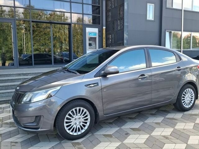Серый Киа Рио, объемом двигателя 1.4 л и пробегом 131 тыс. км за 7900 $, фото 3 на Automoto.ua