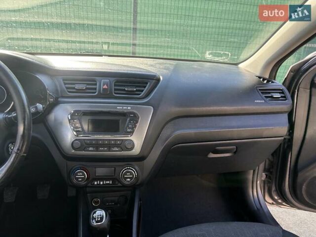 Киа Рио 2012 в Киеве на Automoto.ua Серый Киа Рио, объемом двигателя 1.6 л и пробегом 121 тыс. км за 7200 $, фото 8 на Automoto.ua