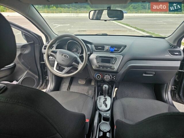 Сірий Кіа Ріо, об'ємом двигуна 1.6 л та пробігом 208 тис. км за 7300 $, фото 8 на Automoto.ua