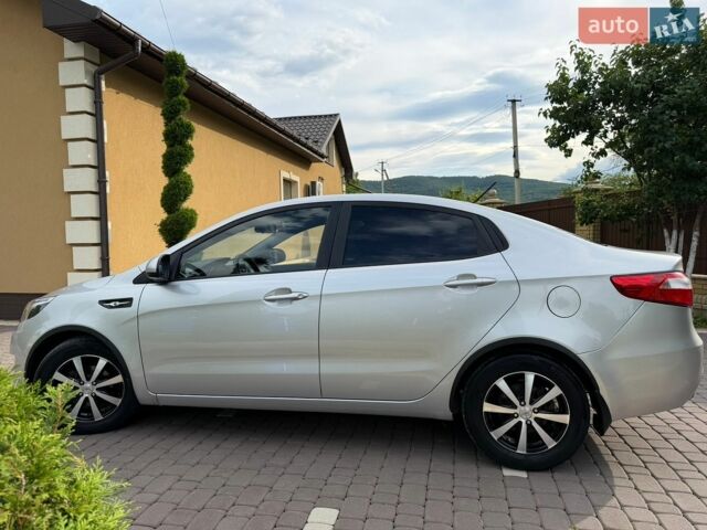 Сірий Кіа Ріо, об'ємом двигуна 1.6 л та пробігом 185 тис. км за 7650 $, фото 9 на Automoto.ua