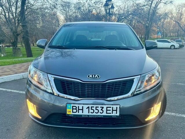Сірий Кіа Ріо, об'ємом двигуна 1.59 л та пробігом 105 тис. км за 9000 $, фото 12 на Automoto.ua