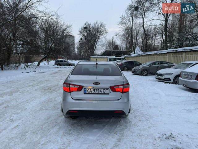 Серый Киа Рио, объемом двигателя 1.4 л и пробегом 130 тыс. км за 7300 $, фото 3 на Automoto.ua