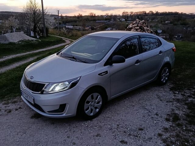 Сірий Кіа Ріо, об'ємом двигуна 1.4 л та пробігом 224 тис. км за 6000 $, фото 6 на Automoto.ua