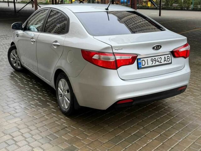 Сірий Кіа Ріо, об'ємом двигуна 1.6 л та пробігом 207 тис. км за 7800 $, фото 4 на Automoto.ua