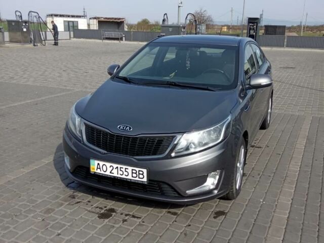 Серый Киа Рио, объемом двигателя 1.6 л и пробегом 132 тыс. км за 8199 $, фото 2 на Automoto.ua