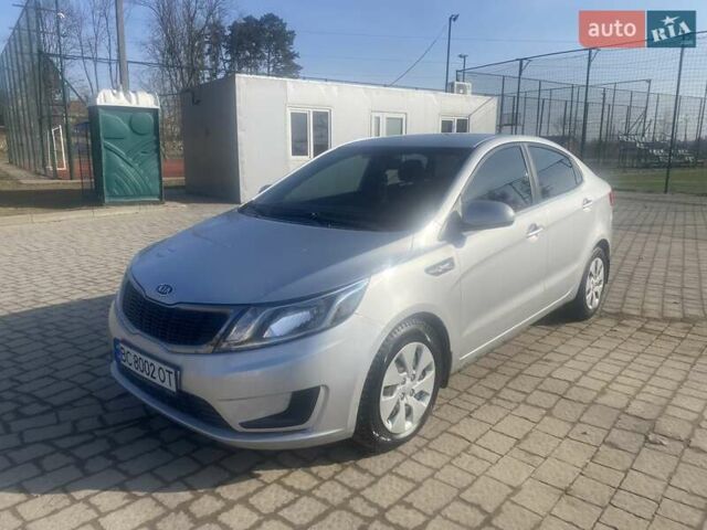 Серый Киа Рио, объемом двигателя 1.4 л и пробегом 150 тыс. км за 6500 $, фото 1 на Automoto.ua