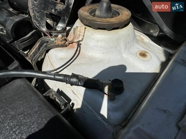 Сірий Кіа Ріо, об'ємом двигуна 1.4 л та пробігом 94 тис. км за 8799 $, фото 33 на Automoto.ua