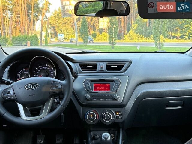 Сірий Кіа Ріо, об'ємом двигуна 1.4 л та пробігом 126 тис. км за 8400 $, фото 17 на Automoto.ua