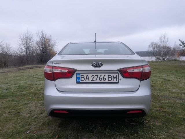 Серый Киа Рио, объемом двигателя 1.4 л и пробегом 167 тыс. км за 6200 $, фото 2 на Automoto.ua