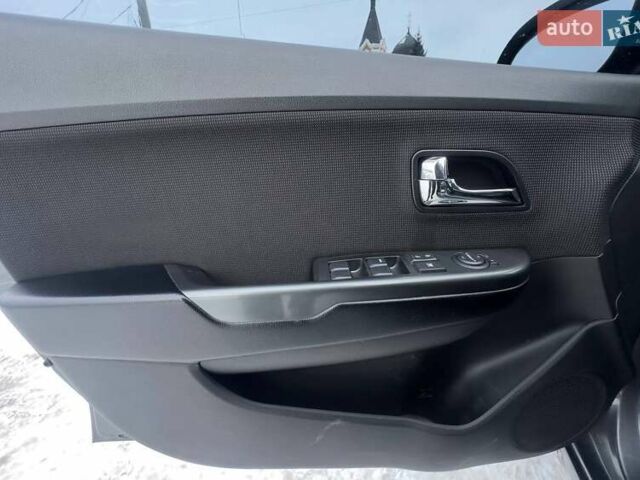 Сірий Кіа Ріо, об'ємом двигуна 1.59 л та пробігом 98 тис. км за 10900 $, фото 31 на Automoto.ua