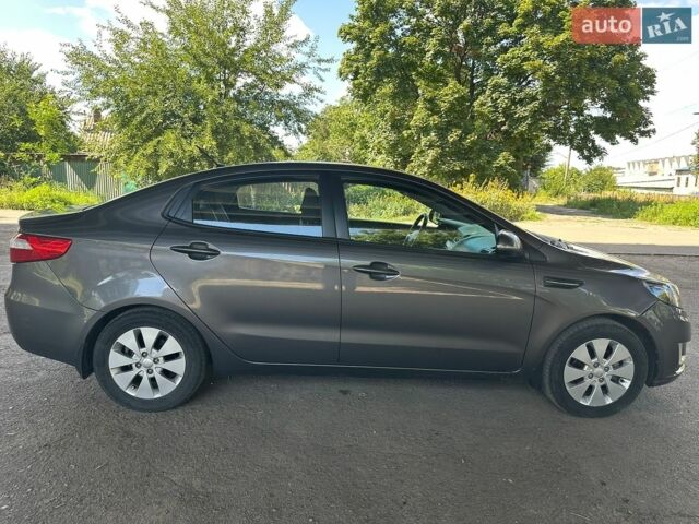 Сірий Кіа Ріо, об'ємом двигуна 1.6 л та пробігом 106 тис. км за 8600 $, фото 3 на Automoto.ua