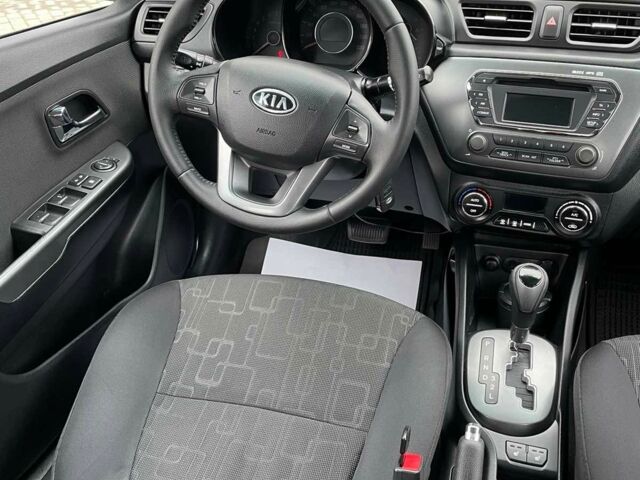 Серый Киа Рио, объемом двигателя 1.6 л и пробегом 121 тыс. км за 9500 $, фото 17 на Automoto.ua