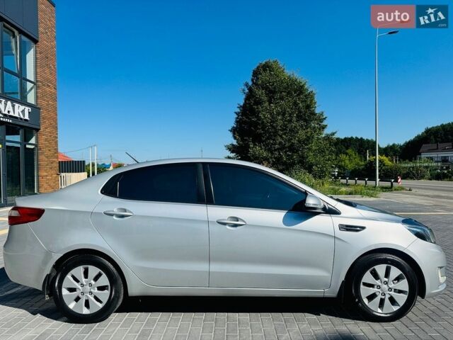 Сірий Кіа Ріо, об'ємом двигуна 1.59 л та пробігом 163 тис. км за 8850 $, фото 9 на Automoto.ua
