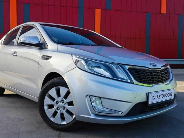 Серый Киа Рио, объемом двигателя 1.6 л и пробегом 108 тыс. км за 8390 $, фото 1 на Automoto.ua