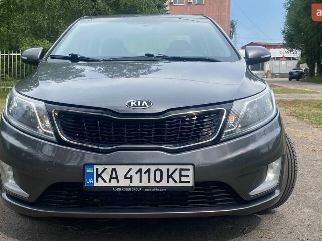 Серый Киа Рио, объемом двигателя 1.6 л и пробегом 249 тыс. км за 8600 $, фото 4 на Automoto.ua