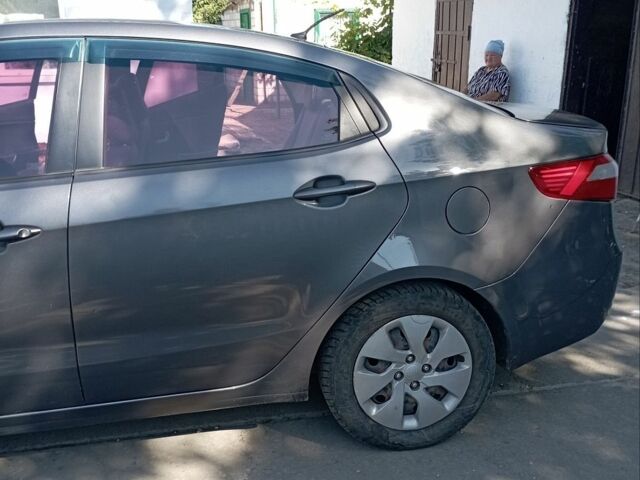Сірий Кіа Ріо, об'ємом двигуна 1.4 л та пробігом 166 тис. км за 7200 $, фото 4 на Automoto.ua