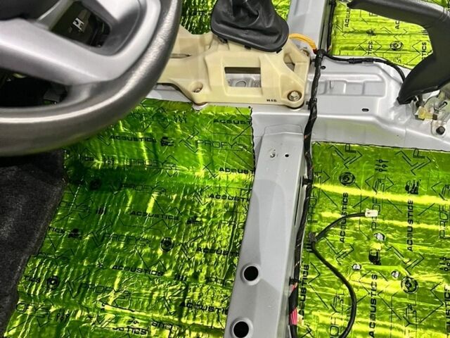 Сірий Кіа Ріо, об'ємом двигуна 1.4 л та пробігом 175 тис. км за 8000 $, фото 31 на Automoto.ua