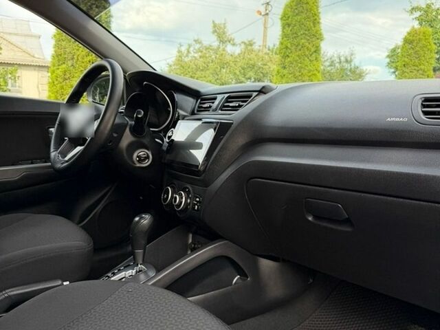 Сірий Кіа Ріо, об'ємом двигуна 1.6 л та пробігом 185 тис. км за 7650 $, фото 1 на Automoto.ua