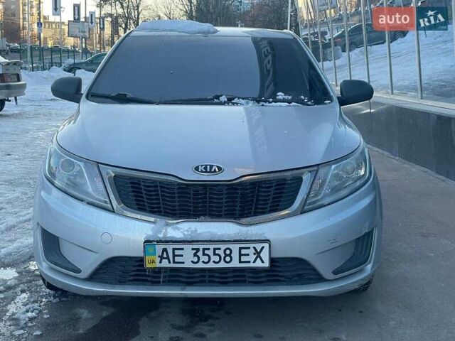 Серый Киа Рио, объемом двигателя 1.4 л и пробегом 68 тыс. км за 6700 $, фото 2 на Automoto.ua