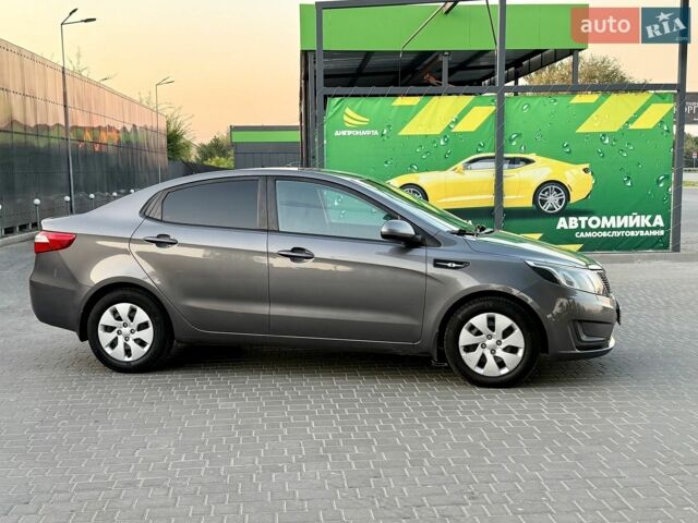 Серый Киа Рио, объемом двигателя 1.4 л и пробегом 147 тыс. км за 8550 $, фото 26 на Automoto.ua
