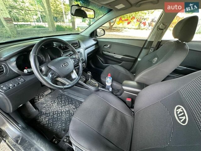 Сірий Кіа Ріо, об'ємом двигуна 1.6 л та пробігом 106 тис. км за 8600 $, фото 10 на Automoto.ua