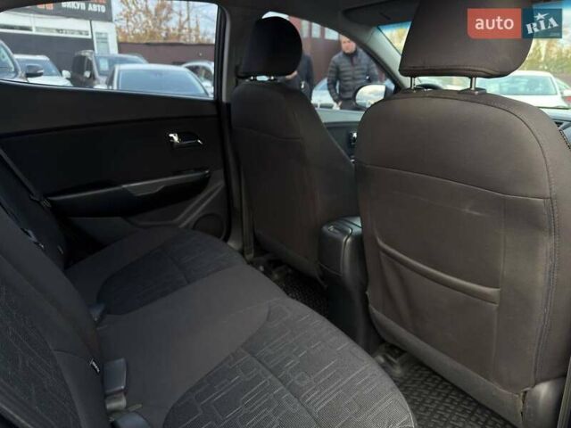 Киа Рио 2012 в Харькове на Automoto.ua Серый Киа Рио, объемом двигателя 1.6 л и пробегом 95 тыс. км за 9500 $, фото 15 на Automoto.ua