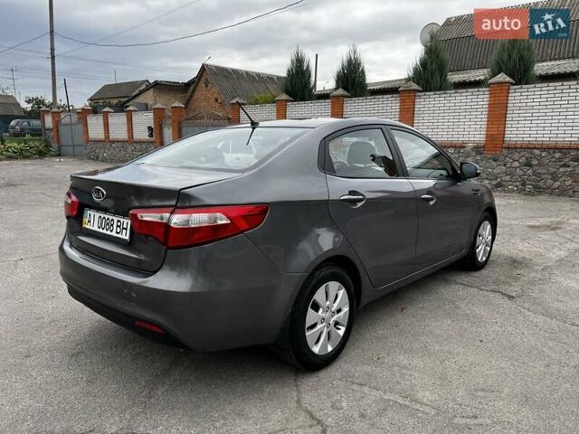 Серый Киа Рио, объемом двигателя 1.59 л и пробегом 81 тыс. км за 8900 $, фото 4 на Automoto.ua