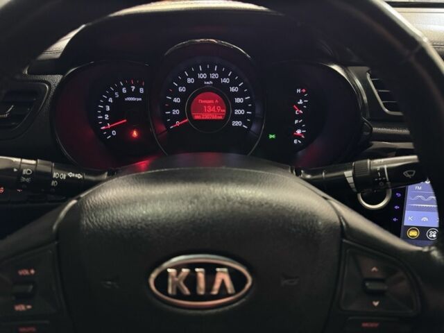 Серый Киа Рио, объемом двигателя 1.6 л и пробегом 230 тыс. км за 6900 $, фото 16 на Automoto.ua