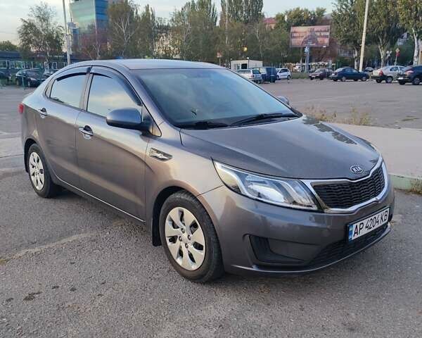 Сірий Кіа Ріо, об'ємом двигуна 1.4 л та пробігом 120 тис. км за 8200 $, фото 1 на Automoto.ua
