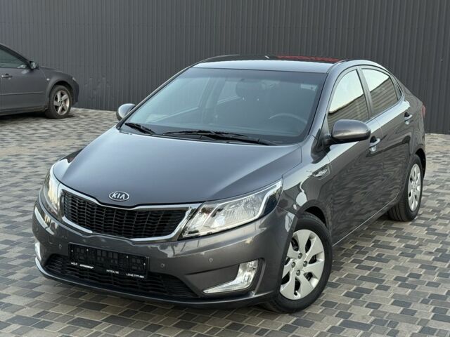 Серый Киа Рио, объемом двигателя 1.6 л и пробегом 133 тыс. км за 8300 $, фото 1 на Automoto.ua
