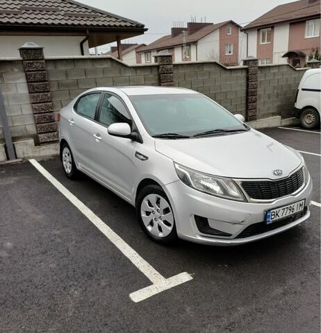 Серый Киа Рио, объемом двигателя 1.4 л и пробегом 155 тыс. км за 6200 $, фото 1 на Automoto.ua