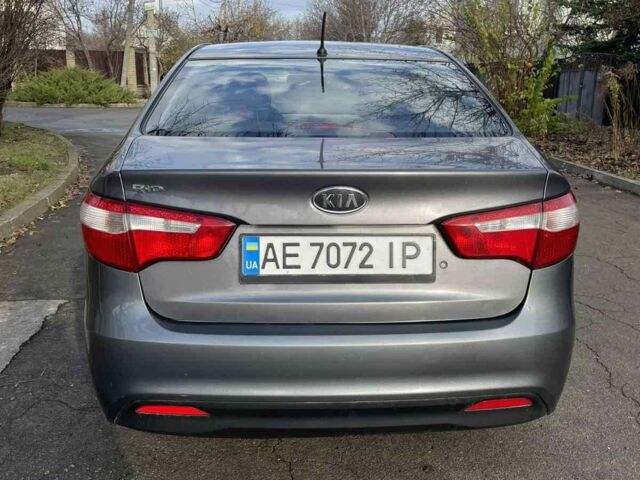 Серый Киа Рио, объемом двигателя 1.4 л и пробегом 171 тыс. км за 7300 $, фото 4 на Automoto.ua