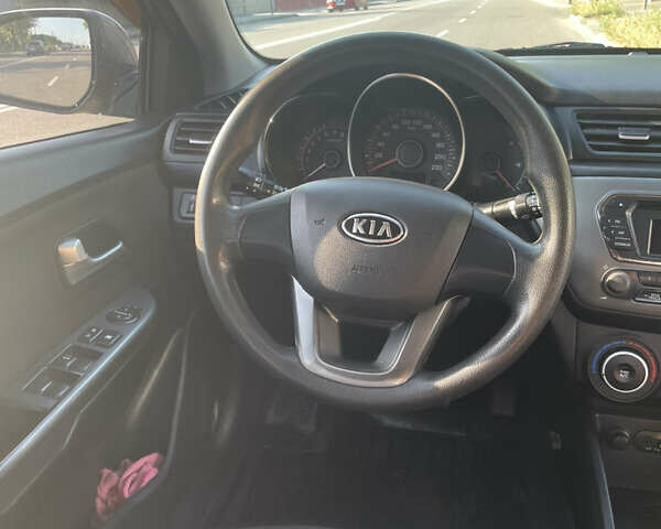 Серый Киа Рио, объемом двигателя 1.6 л и пробегом 94 тыс. км за 7600 $, фото 6 на Automoto.ua