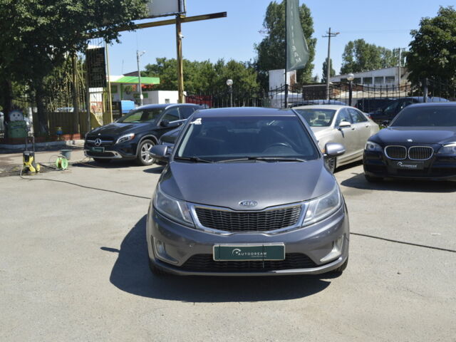 Сірий Кіа Ріо, об'ємом двигуна 1.6 л та пробігом 116 тис. км за 7900 $, фото 5 на Automoto.ua