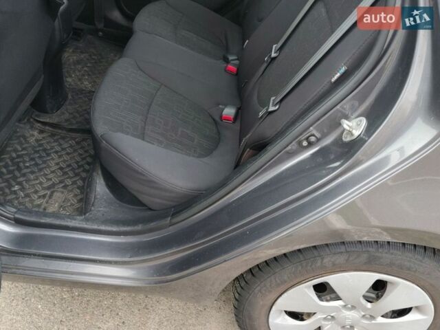 Сірий Кіа Ріо, об'ємом двигуна 1.6 л та пробігом 160 тис. км за 6800 $, фото 13 на Automoto.ua