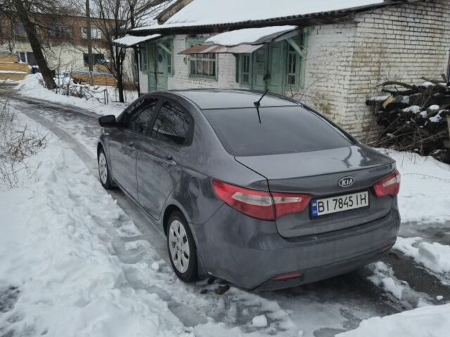 Сірий Кіа Ріо, об'ємом двигуна 1.4 л та пробігом 141 тис. км за 6706 $, фото 3 на Automoto.ua
