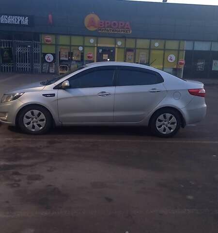 Киа Рио 2012 в Кривом Роге на Automoto.ua Серый Киа Рио, объемом двигателя 1.4 л и пробегом 236 тыс. км за 6999 $, фото 2 на Automoto.ua