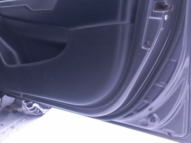 Сірий Кіа Ріо, об'ємом двигуна 0 л та пробігом 133 тис. км за 8200 $, фото 16 на Automoto.ua