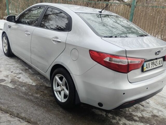 Серый Киа Рио, объемом двигателя 0 л и пробегом 215 тыс. км за 6500 $, фото 4 на Automoto.ua