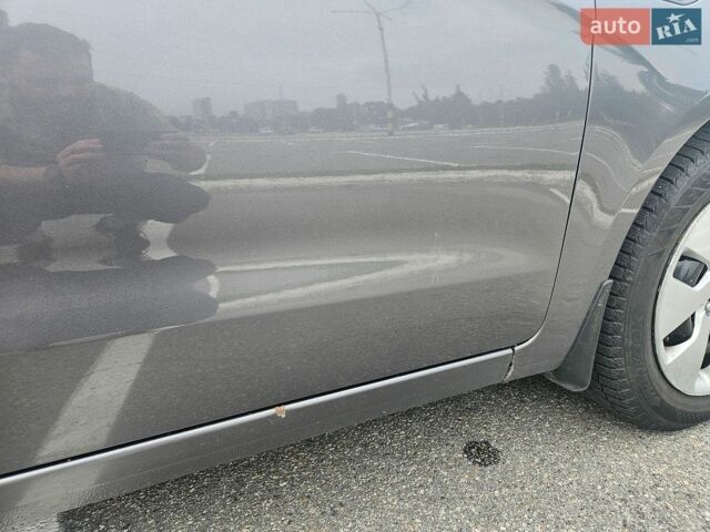Сірий Кіа Ріо, об'ємом двигуна 1.6 л та пробігом 208 тис. км за 7300 $, фото 17 на Automoto.ua