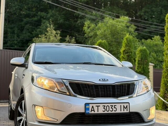 Сірий Кіа Ріо, об'ємом двигуна 1.6 л та пробігом 185 тис. км за 7650 $, фото 36 на Automoto.ua