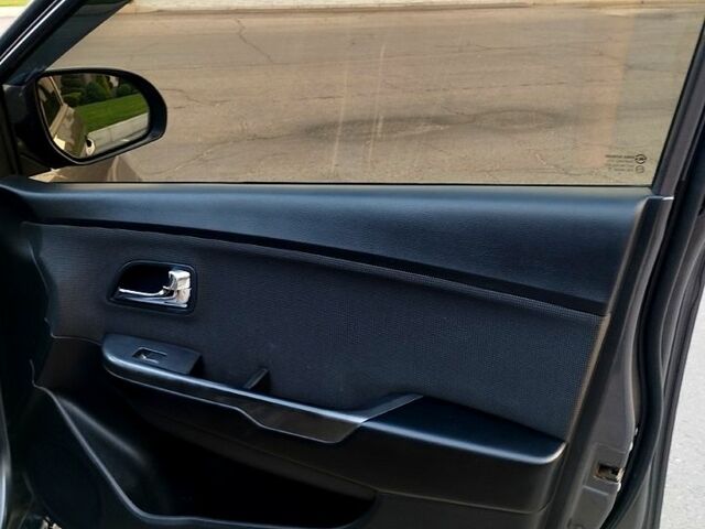 Серый Киа Рио, объемом двигателя 1.6 л и пробегом 223 тыс. км за 7550 $, фото 7 на Automoto.ua