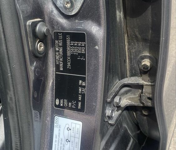 Сірий Кіа Ріо, об'ємом двигуна 1.6 л та пробігом 249 тис. км за 8604 $, фото 8 на Automoto.ua