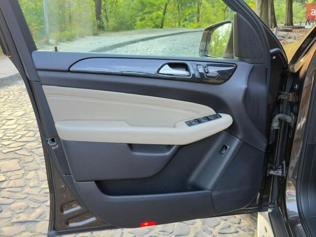 Серый Киа Рио, объемом двигателя 1.6 л и пробегом 164 тыс. км за 8530 $, фото 5 на Automoto.ua