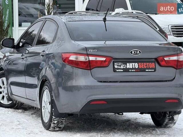 Сірий Кіа Ріо, об'ємом двигуна 1.59 л та пробігом 98 тис. км за 10900 $, фото 4 на Automoto.ua