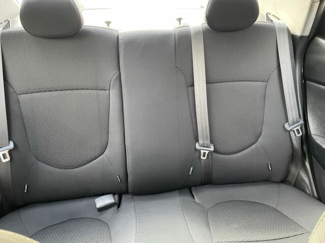 Сірий Кіа Ріо, об'ємом двигуна 1.4 л та пробігом 170 тис. км за 5999 $, фото 22 на Automoto.ua