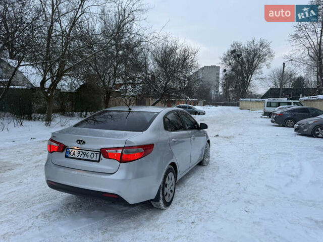 Серый Киа Рио, объемом двигателя 1.4 л и пробегом 130 тыс. км за 7450 $, фото 4 на Automoto.ua