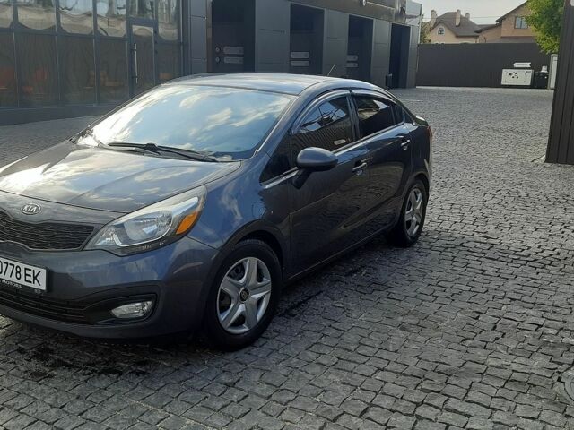 Серый Киа Рио, объемом двигателя 1.59 л и пробегом 250 тыс. км за 6500 $, фото 1 на Automoto.ua