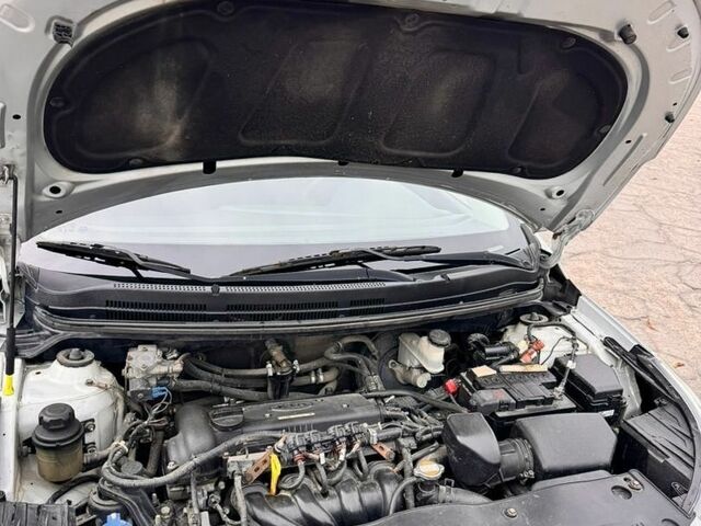 Серый Киа Рио, объемом двигателя 1.4 л и пробегом 247 тыс. км за 6900 $, фото 12 на Automoto.ua