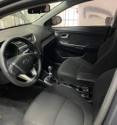 Серый Киа Рио, объемом двигателя 1.4 л и пробегом 104 тыс. км за 7200 $, фото 7 на Automoto.ua